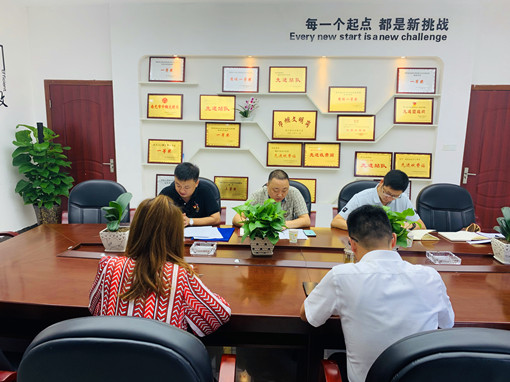 广南米兰官方端网站登录入口_米兰online(中国)
机关党支部召开“不忘初心、牢记使命”主题教育专题组织生活会IMG_5476(20190926-183220).jpg