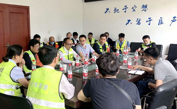 20200509省交通运输厅监控结算中心到成都绕城高速检查缓堵保畅工作_副本.jpg