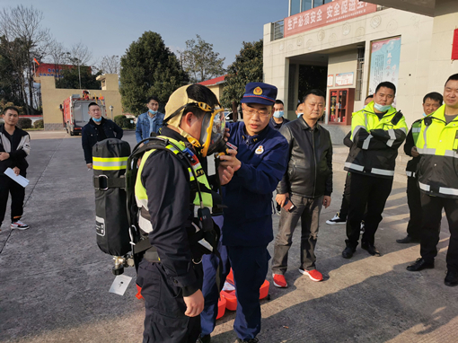 D:\叶正茂\Desktop\QQ图片20201113085229_副本.jpg