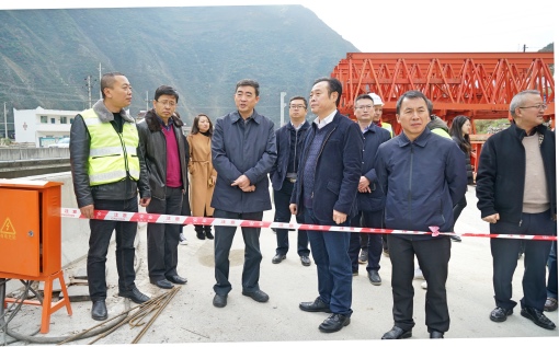 20191121省交投集团党委副书记邹蔚到川西米兰官方端网站登录入口_米兰online(中国)
调研指导工作3_Fo.jpg