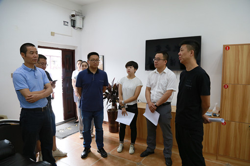 5108.27米兰官方端网站登录入口_米兰online(中国)
调研金堂服务区“司机之家”试点建设情况_副本.jpg