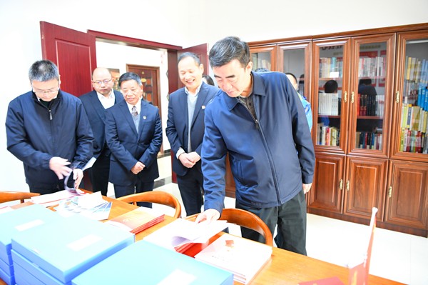 11.28+集团米兰官方端网站登录入口_米兰online(中国)
党委副书记邹蔚调研雅西米兰官方端网站登录入口_米兰online(中国)
 3（内容）.jpg