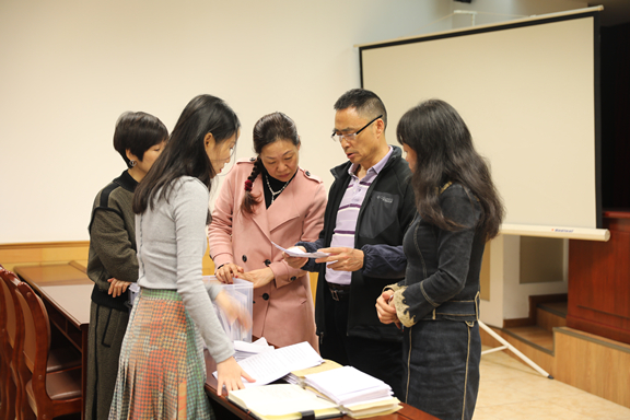 2-201014144T5392.jpg