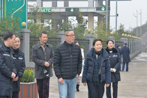 (米兰官方端网站登录入口_米兰online(中国)
新闻)12.12_机场收费站职工小家顺利通过川高米兰官方端网站登录入口_米兰online(中国)
工会考核验收组检查1_副本.jpg (米兰官方端网站登录入口_米兰online(中国)
新闻)12.12_机场收费站职工小家顺利通过川高米兰官方端网站登录入口_米兰online(中国)
工会考核验收组检查1_副本.jpg