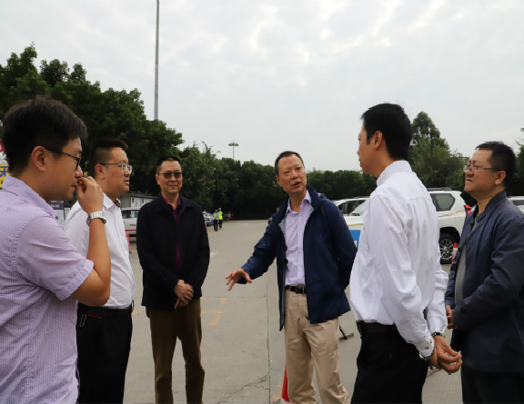 1川高米兰官方端网站登录入口_米兰online(中国)
党委书记、董事长何刚一行到成南米兰官方端网站登录入口_米兰online(中国)
开展节前安全营运检查1_meitu_2.jpg