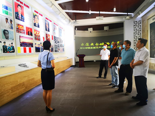 丽攀米兰官方端网站登录入口_米兰online(中国)
纪委组织参观攀钢勤政树廉馆2_副本.jpg 丽攀米兰官方端网站登录入口_米兰online(中国)
纪委组织参观攀钢勤政树廉馆2_副本.jpg