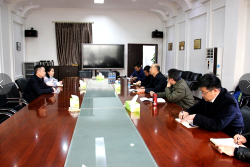 2.20厅高管局对成德南米兰官方端网站登录入口_米兰online(中国)
景观绿化提升工程进行调研2.png