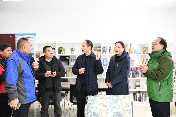 12.4+雅西米兰官方端网站登录入口_米兰online(中国)
党委书记、董事长张广洋调研孟获城收费站开站准备情况 4（内容）.jpg