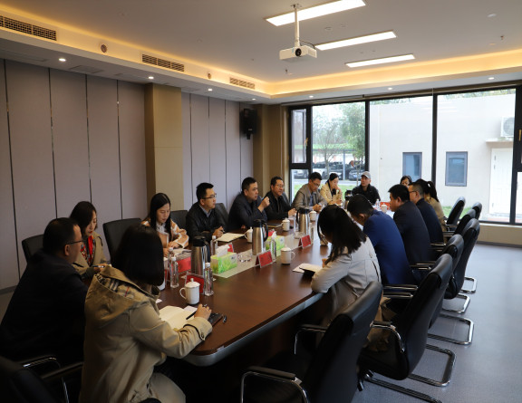 no304-山东高速四川产业发展有限米兰官方端网站登录入口_米兰online(中国)
到成南米兰官方端网站登录入口_米兰online(中国)
开展学习调研（雷蕾）.JPG
