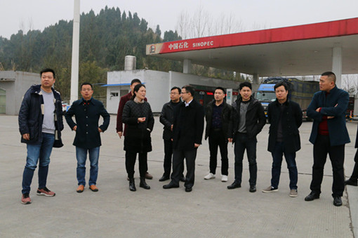 2019.3.1+江西省高速公路联网管理中心一行到成南米兰官方端网站登录入口_米兰online(中国)
考察取消省界收费站试点建设工作.jpg
