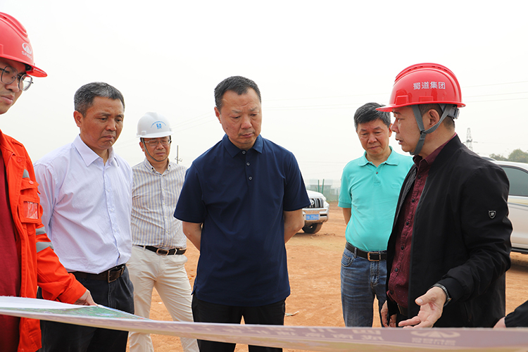 川高米兰官方端网站登录入口_米兰online(中国)
党委书记、董事长何刚调研成南扩容项目成都入城复线段项目建设750.jpg