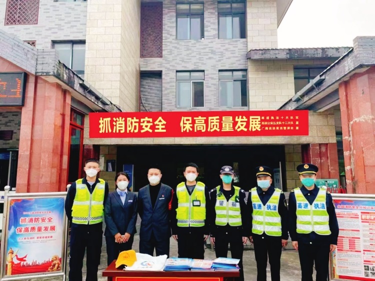 微信图片_20221110144059.jpg