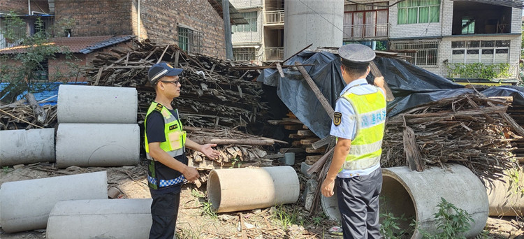 达州管理处开展辖区桥涵空间隐患大排查行动.jpg