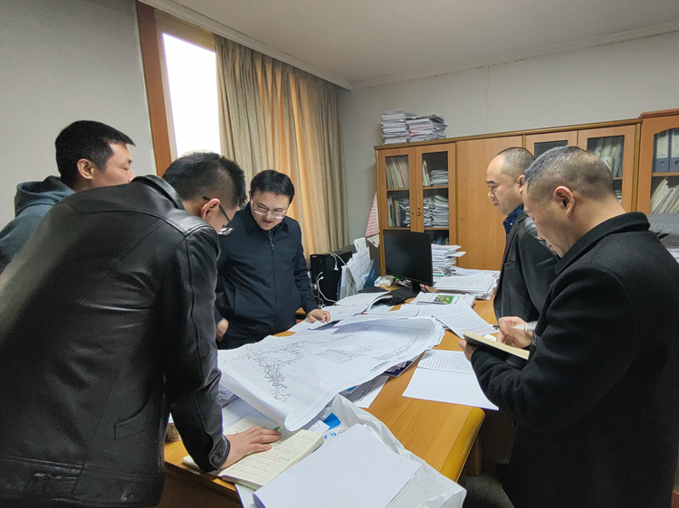 2023.03.27达州绕西高速米兰官方端网站登录入口_米兰online(中国)
赴省交通运输厅建管处汇报项目施工图设计及预算相关事宜_副本.jpg