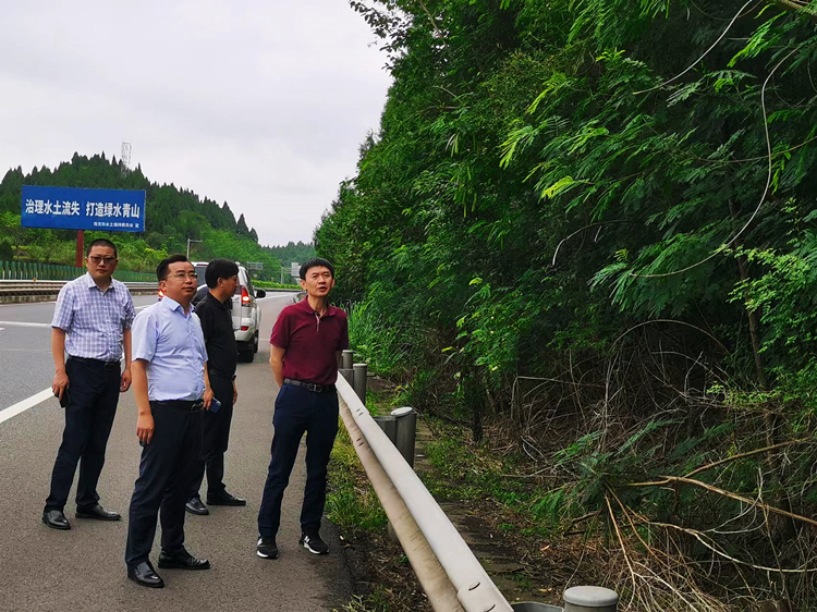 2022.6.23广南米兰官方端网站登录入口_米兰online(中国)
党委书记、董事长梁平一行指导南充管理处工作.JPG