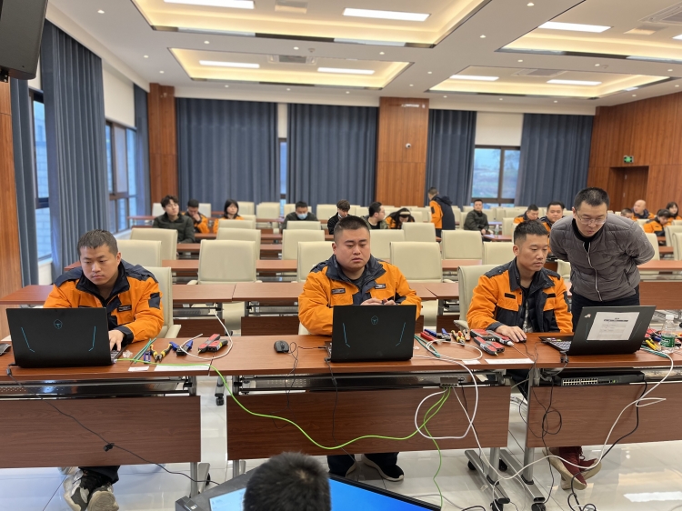 广南米兰官方端网站登录入口_米兰online(中国)
组织实施2022年度机电序列岗位评定实践操作测评2_副本.jpg