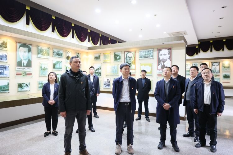 广南米兰官方端网站登录入口_米兰online(中国)
与广绵米兰官方端网站登录入口_米兰online(中国)
联合开展主题党日活动3.JPG