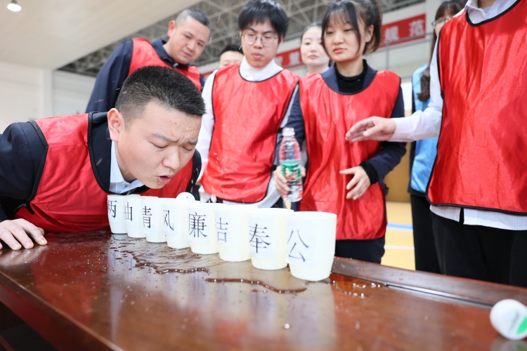 广南高速+工作动态+广南米兰官方端网站登录入口_米兰online(中国)
纪委开展勤廉教育系列活动3.JPG