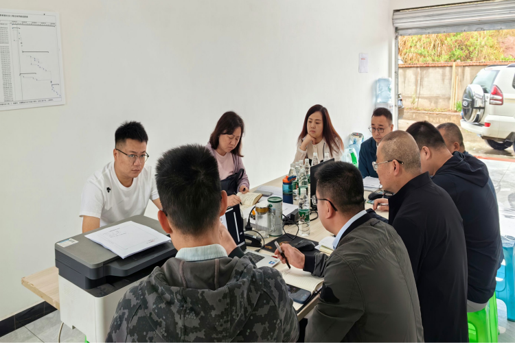 广南米兰官方端网站登录入口_米兰online(中国)
开展“五一”节前养护专项检查1.png