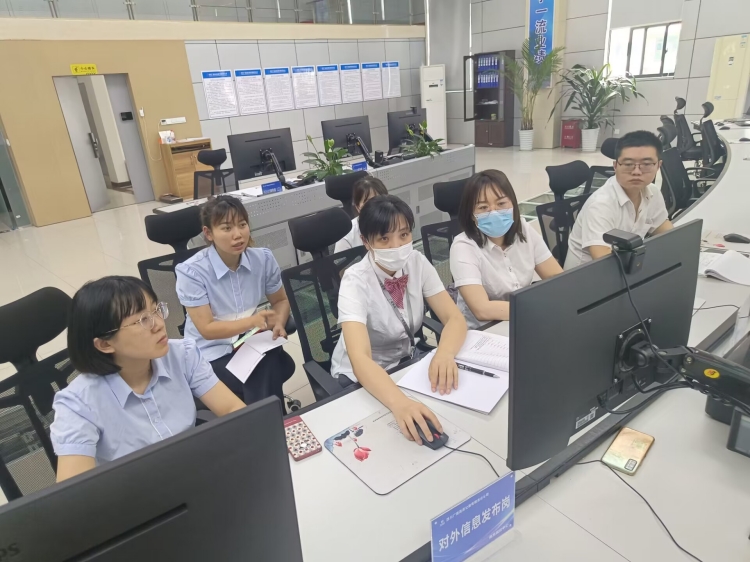广南米兰官方端网站登录入口_米兰online(中国)
开展“绿色通道”政策线上培训2.jpg