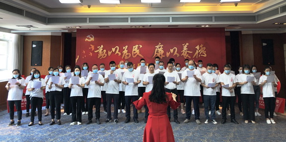 01米兰官方端网站登录入口_米兰online(中国)
合唱副本.jpg