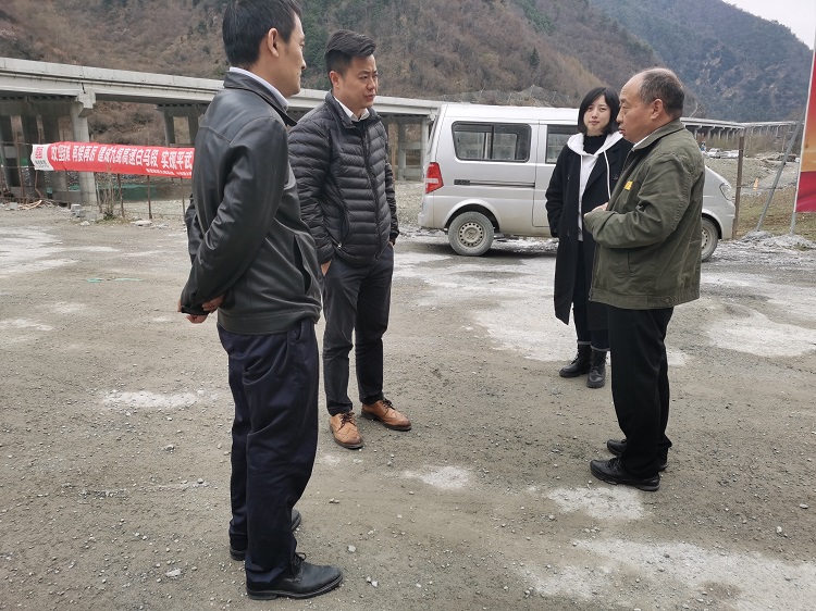 绵九米兰官方端网站登录入口_米兰online(中国)
纪委调研督导白马通车段和G544代建项目建设情况.jpg