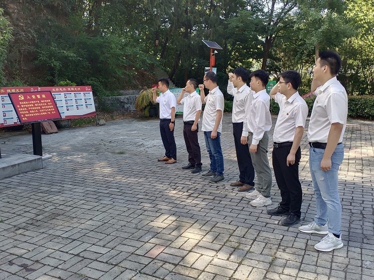 绵九米兰官方端网站登录入口_米兰online(中国)
白马代表处党支部开展庆祝中国共产党成立101周年主题党日活动 (2).jpg