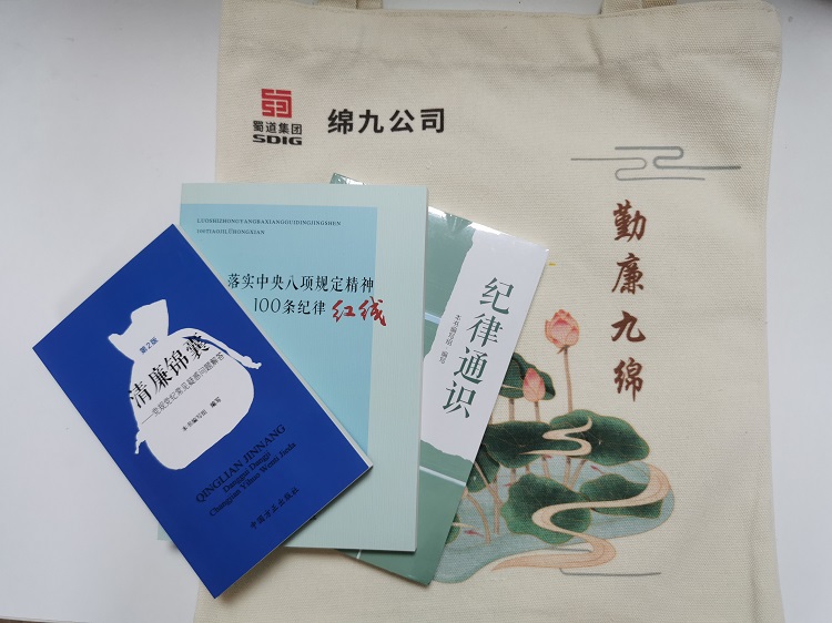 照片 (1).jpg