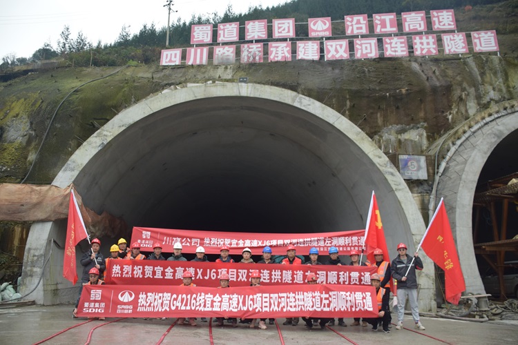 1e41de976318dfa36bd5d131168b1f9 - 副本.jpg