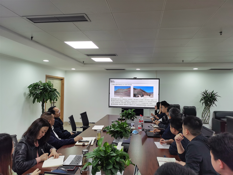 乐西米兰官方端网站登录入口_米兰online(中国)
召开乐山至西昌高速公路马边至昭觉段高边坡调研交流会_副本.jpg