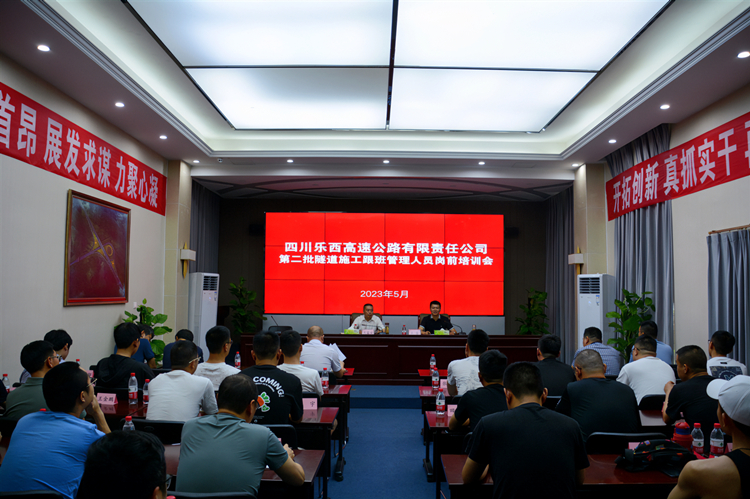 4db90b0267f0f6b2fe3b6cc7bd7091d_副本.jpg