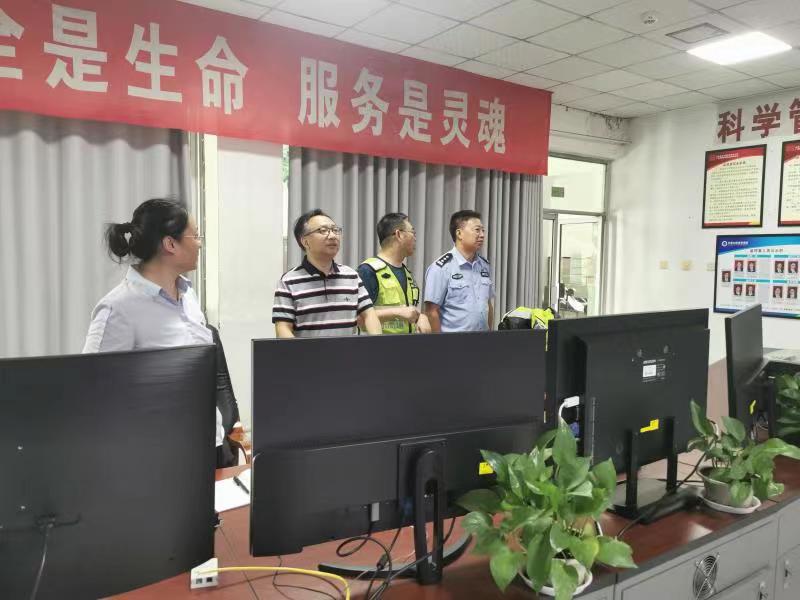 川东米兰官方端网站登录入口_米兰online(中国)
总经理毛刚深入基层 (2).jpg