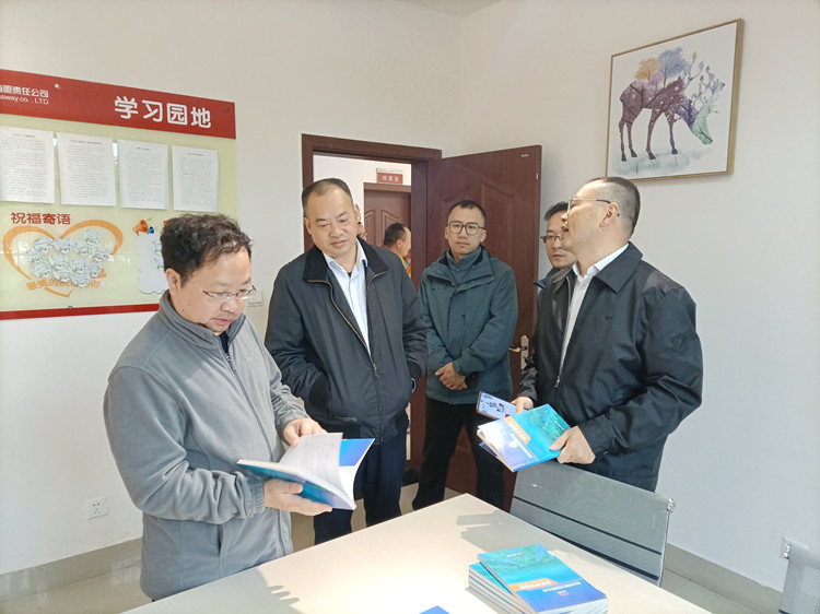 6838e53f512d79a575ccbdb5ee4f39e_副本.jpg