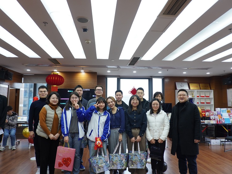 副本文旅米兰官方端网站登录入口_米兰online(中国)
开展“欢歌笑语辞旧岁，凝心聚力迎新春”工会活动.jpg