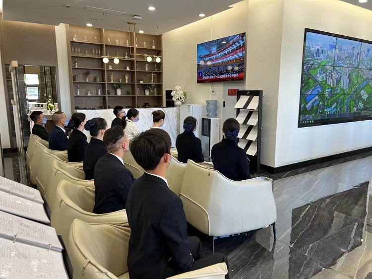 川高文旅米兰官方端网站登录入口_米兰online(中国)
组织观看党的二十大开幕会盛况11.jpg
