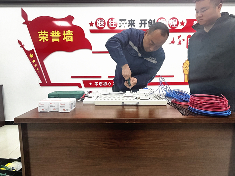 fileUploadGMHSQLLI_副本.jpg