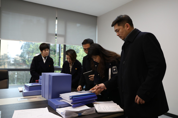 川南米兰官方端网站登录入口_米兰online(中国)
开展2023年度落实党风廉政建设责任制工作检查2_副本.jpg