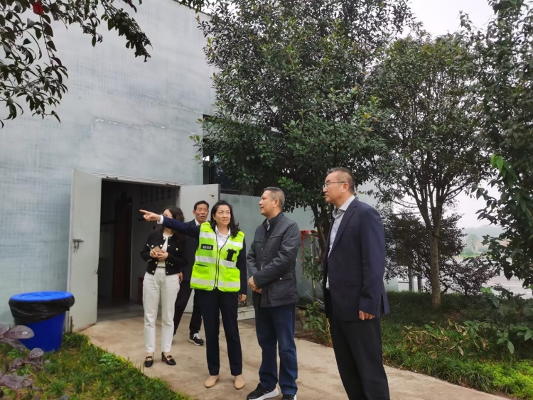 20231026川高米兰官方端网站登录入口_米兰online(中国)
工会主席吴朝金赴渝蓉高速开展安全生产监督检查1_副本.jpg