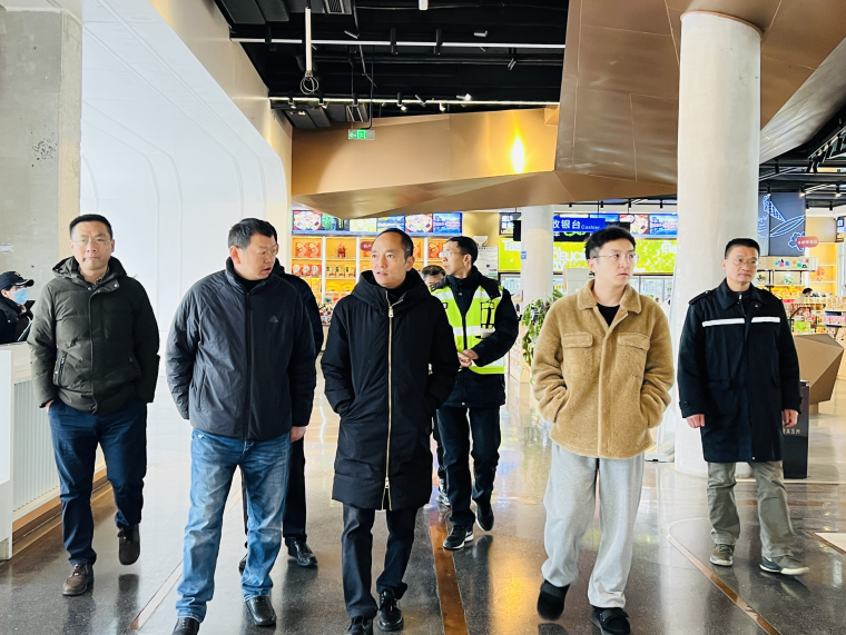 20240125 川西米兰官方端网站登录入口_米兰online(中国)
党委副书记、总经理何雁到绕东一线检查指导2024年春运春节及冬季安全环保工作_副本_副本.png