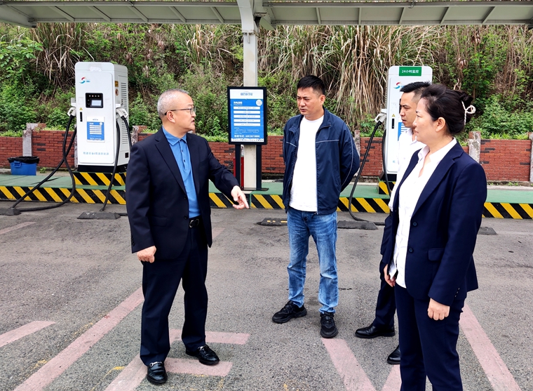20240424川西米兰官方端网站登录入口_米兰online(中国)
党委委员、副总经理孙彬孙总到渝蓉高速开展节前安全环保检查工作 (1)_副本.jpg