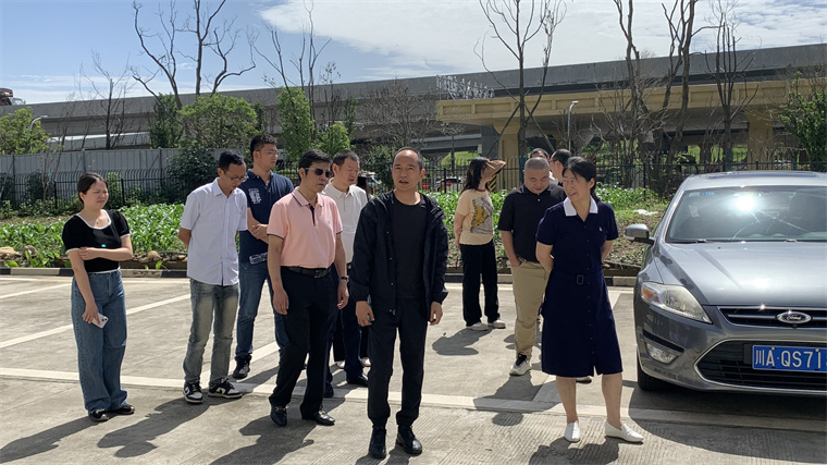 川西米兰官方端网站登录入口_米兰online(中国)
到绕东成仁站进行汛期安全生产与思政工作指导.jpg