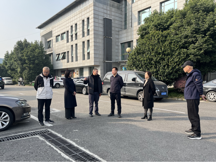 川西米兰官方端网站登录入口_米兰online(中国)
党委书记、董事长刘小刚一行赴绕西管理处指导工作1.png