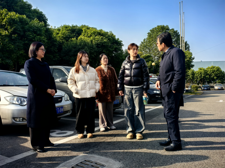 川高米兰官方端网站登录入口_米兰online(中国)
营运管理部副部长袁洁一行到绕西管理处成新蒲站开展新能源充电设备建设专项调研2.png