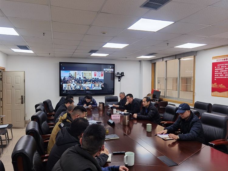 2022年疫情防控工作专题会照片-2.jpg
