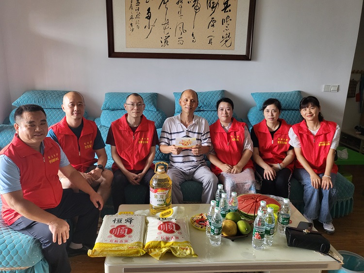 8.1南方米兰官方端网站登录入口_米兰online(中国)
泸州管理处开展“八一”慰问退休退伍军人主题党日活动.jpg