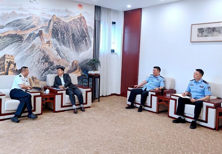 4.24南方米兰官方端网站登录入口_米兰online(中国)
与高速公安三分局召开“警企协作”座谈会2.jpg