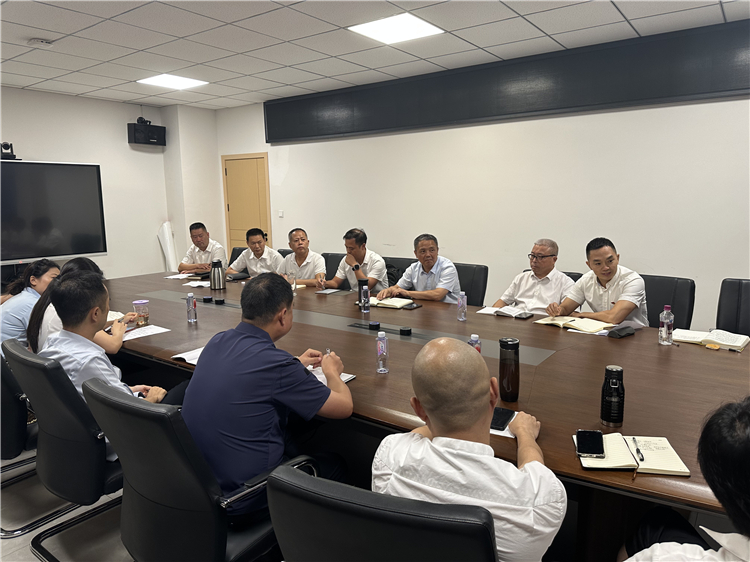 成南米兰官方端网站登录入口_米兰online(中国)
党委副书记、总经理万忠金，副总经理田亮到南充管理处座谈调研.jpg