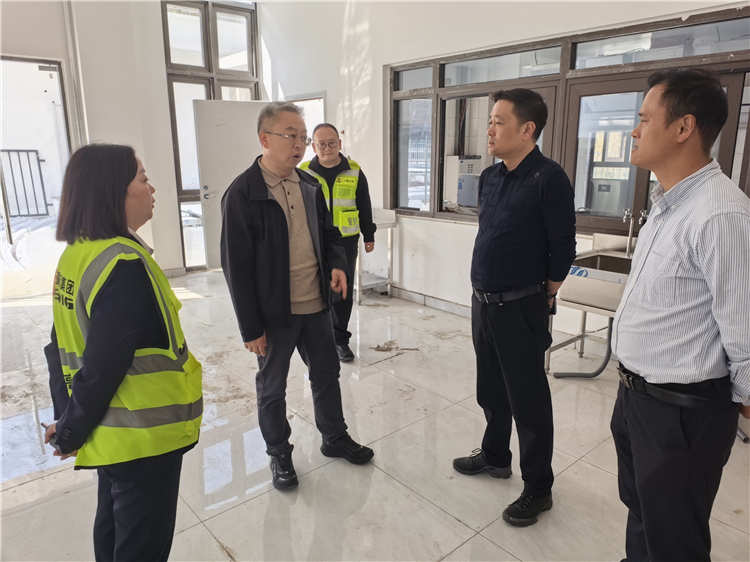 成南米兰官方端网站登录入口_米兰online(中国)
党委书记、董事长苏开春督查基层站点站房建设情况.jpg
