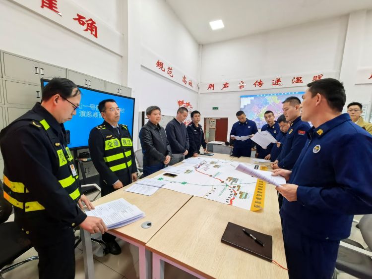 3.30+安环部+成德南米兰官方端网站登录入口_米兰online(中国)
开展特长隧道突发交通事故综合应急桌面推演.jpg