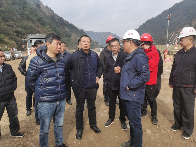 何董调研2.jpg